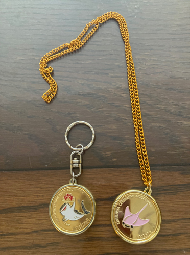 里子と一緒に作ったキーホルダーとペンダント